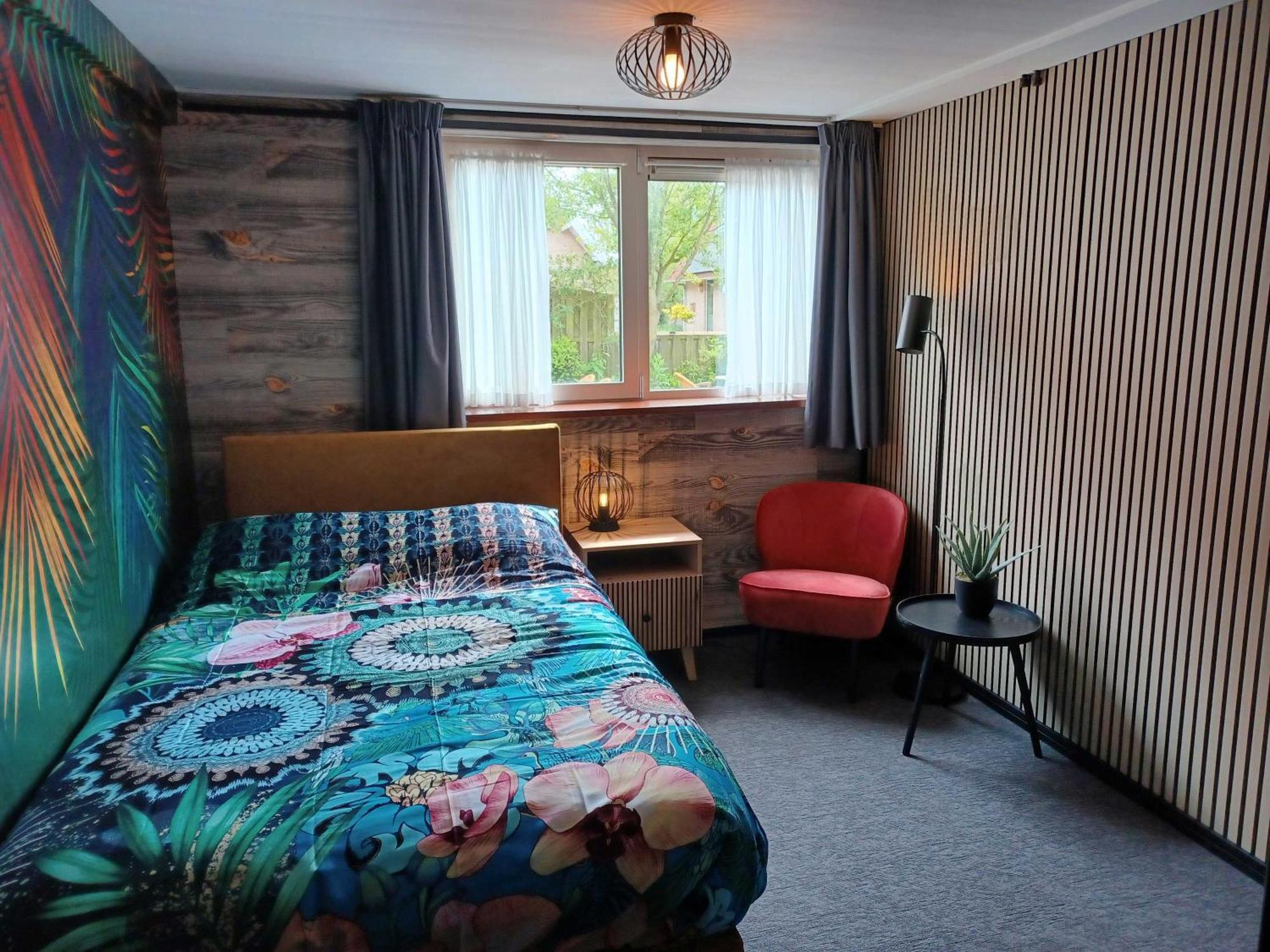 Hotel Dichtbijzee 우스터렌드 외부 사진